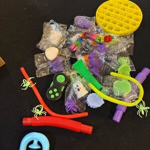 Vibrant Sensory Toy Set with Yellow Pop Fidget